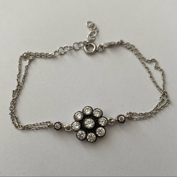 925 Silver flower bracelet cubic zirconia stones - Picture 2 of 3